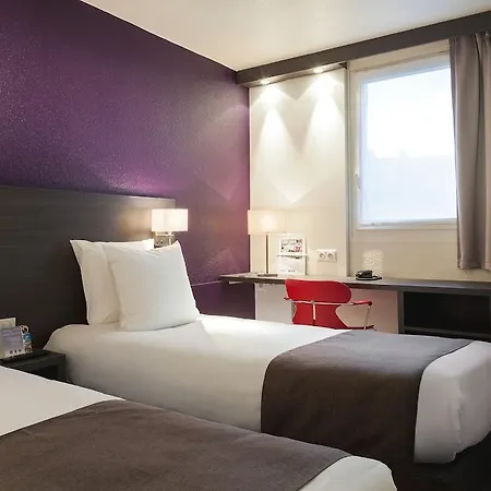Hotel Kyriad Gare - Grand Palais 3*