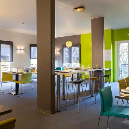 Kyriad Gare - Grand Palais Hotel Lille