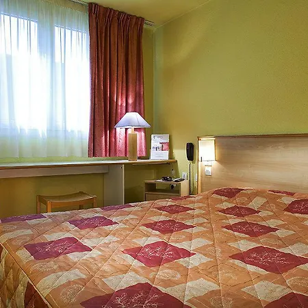 Kyriad Gare - Grand Palais Hotel Lille