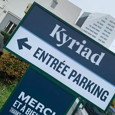 Ξενοδοχείο Kyriad Gare - Grand Palais Λιλ